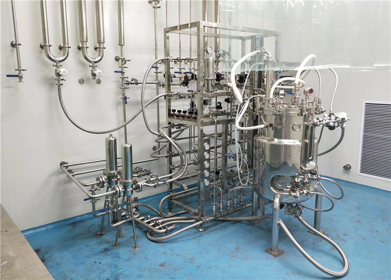 能源科室實(shí)驗(yàn)室純水管道安裝圖片